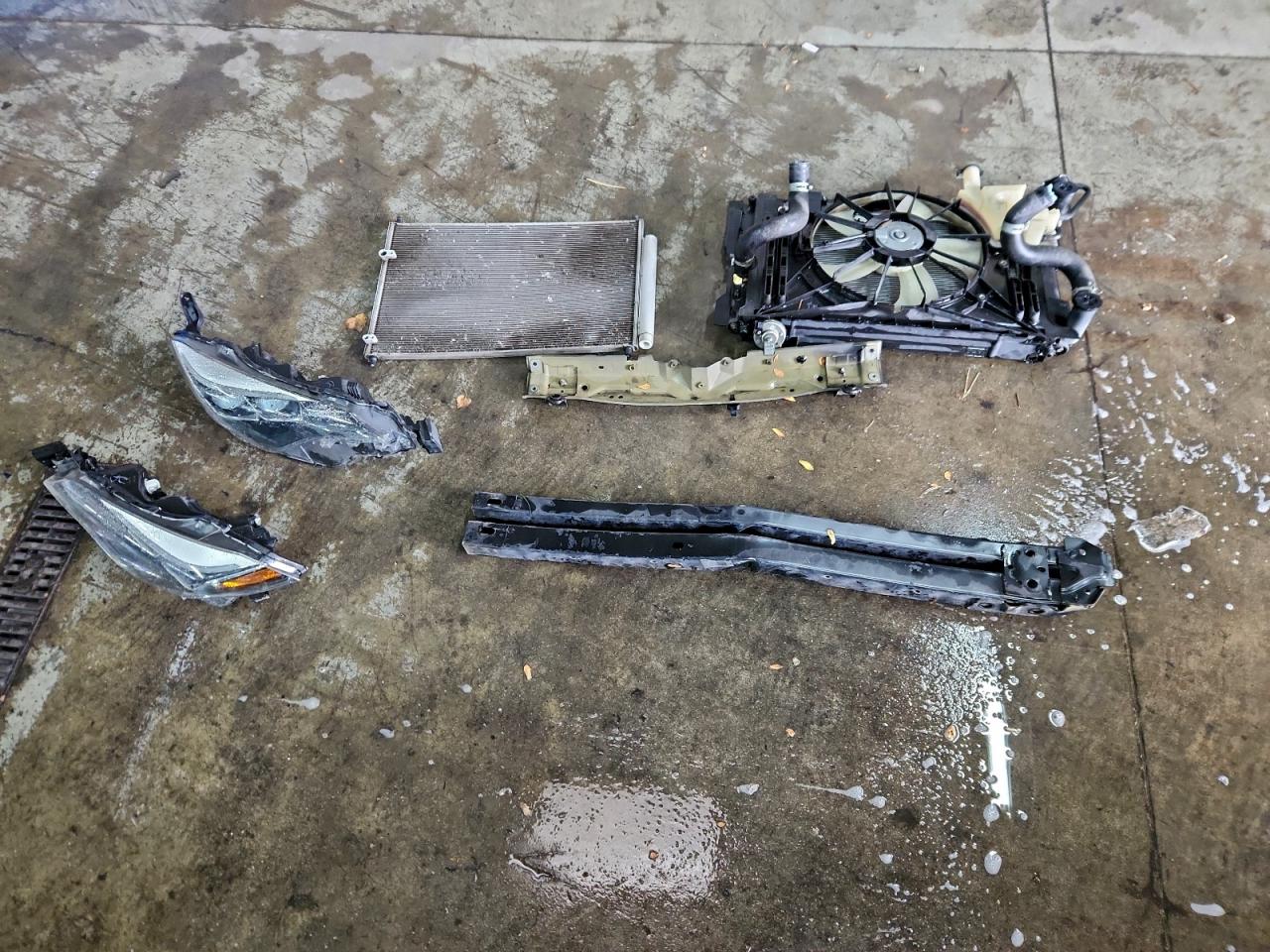 Toyota Corolla L Image 11