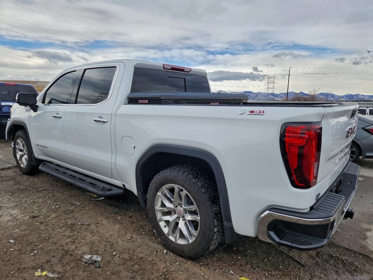 GMC Sierra K1500 Slt Image 7