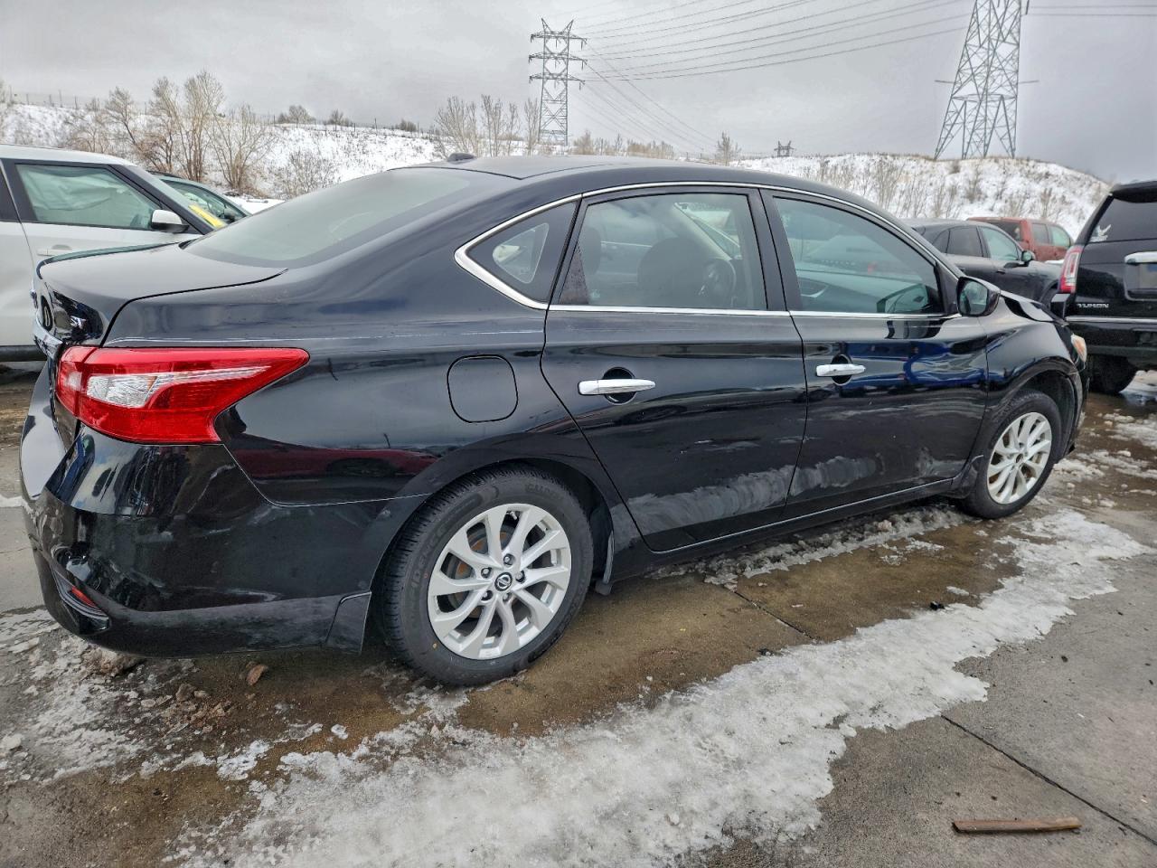 Nissan Sentra S Image 7