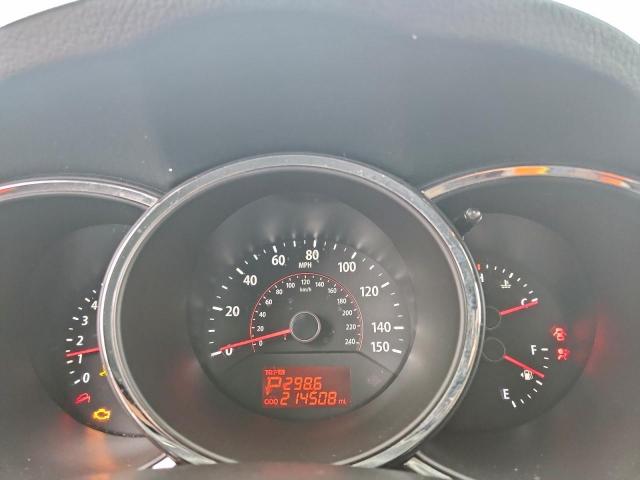 Kia Sorento Base Image 9