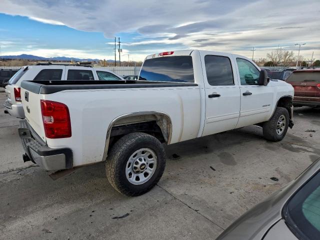 Chevrolet Silverado K2500 Heavy Duty Lt Image 3