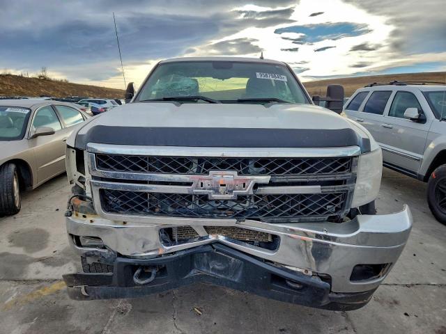 Chevrolet Silverado K2500 Heavy Duty Lt Image 2