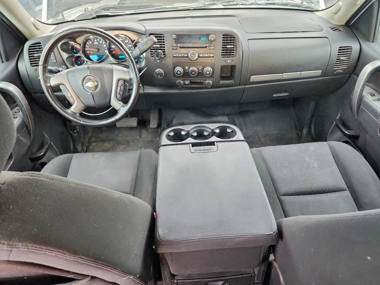 Chevrolet Silverado K2500 Heavy Duty Lt Image 6