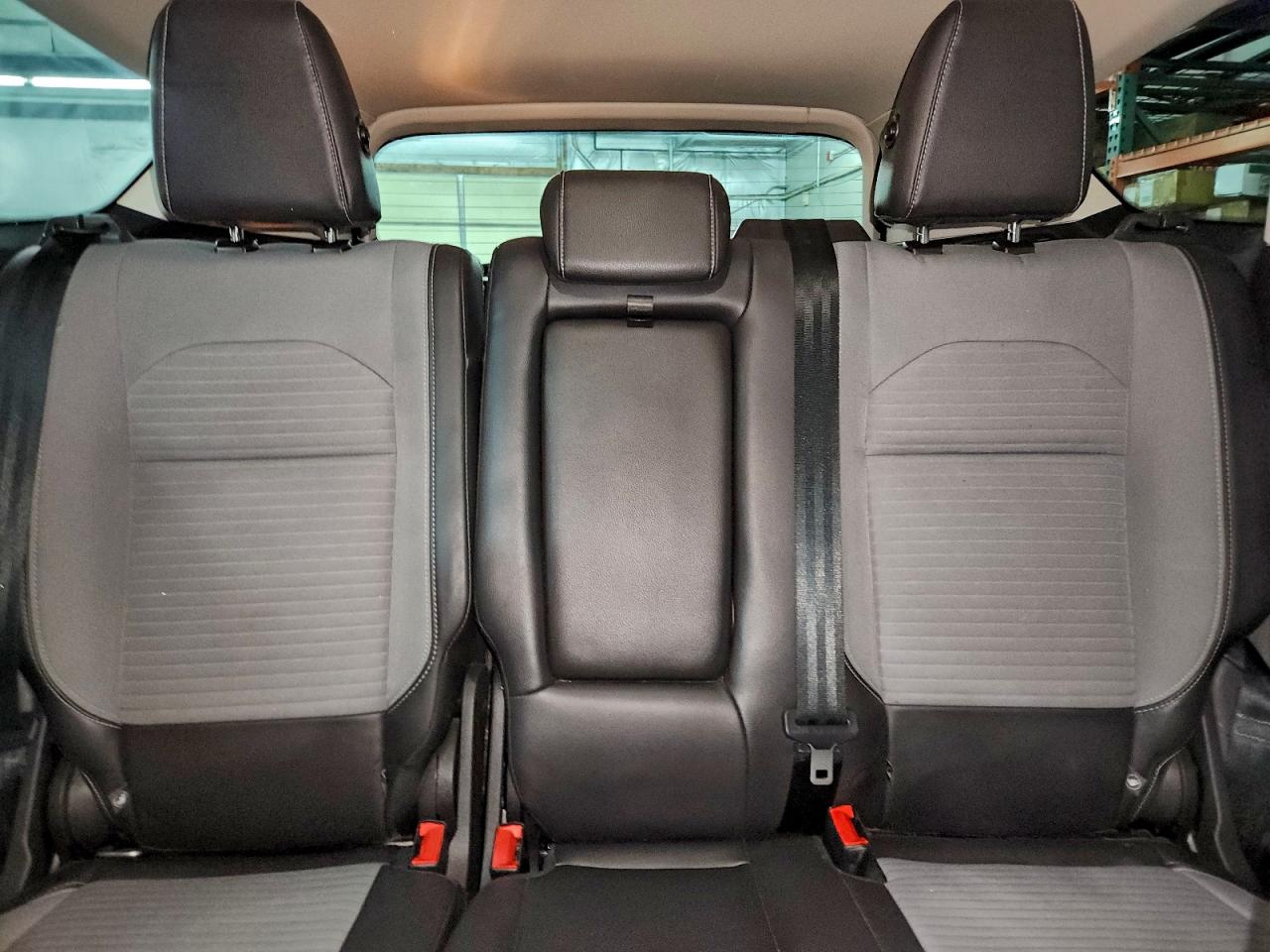 Ford Escape Se Image 11