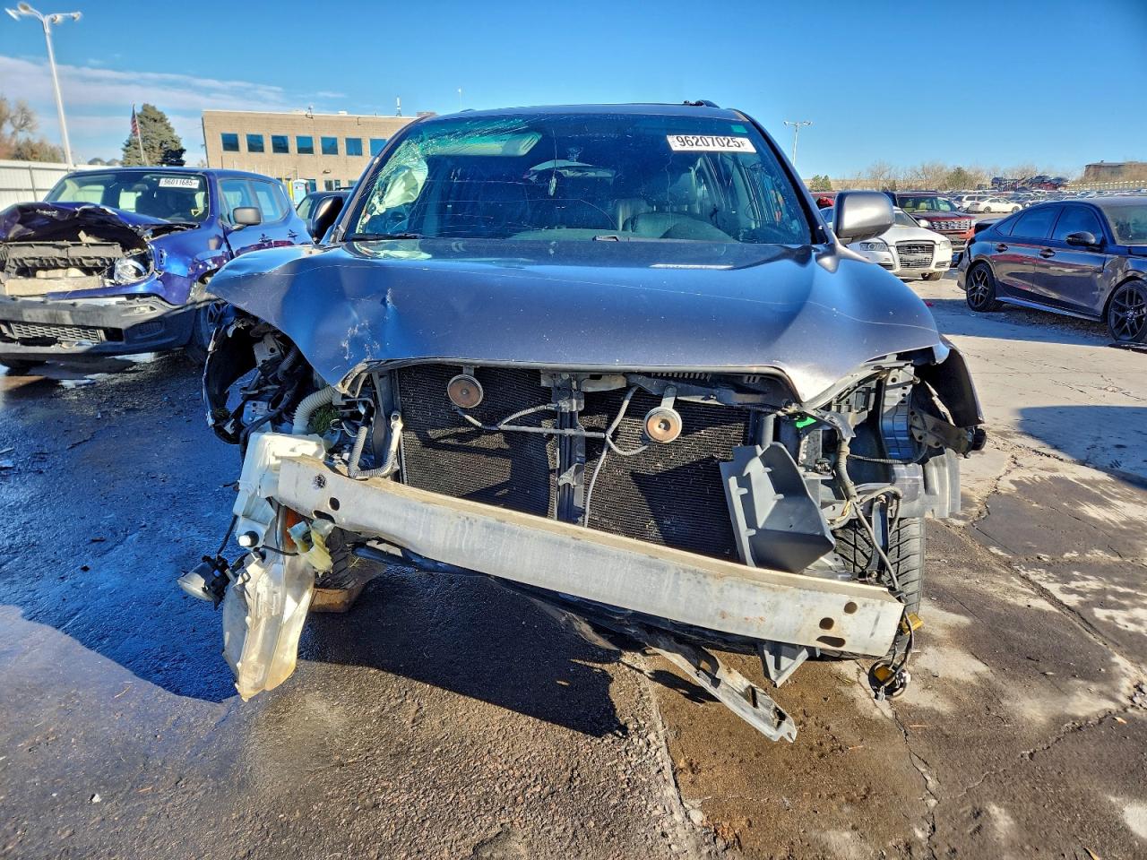 Toyota Highlander Se Image 8