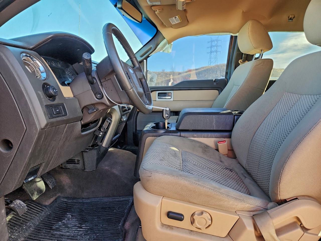 Ford F-150 Supercrew Image 5