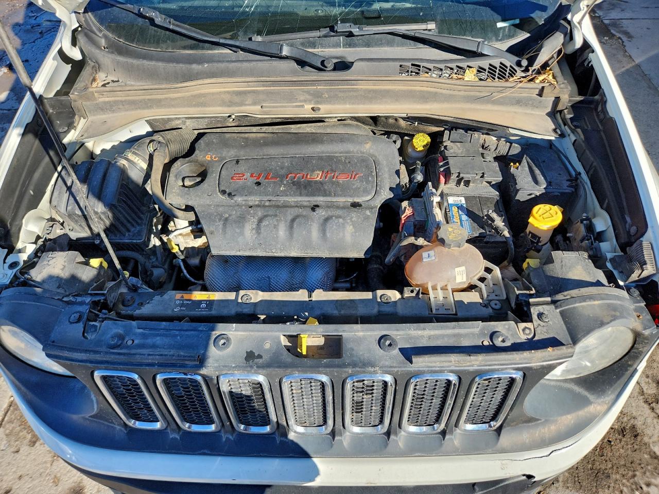 Jeep Renegade Latitude Image 6