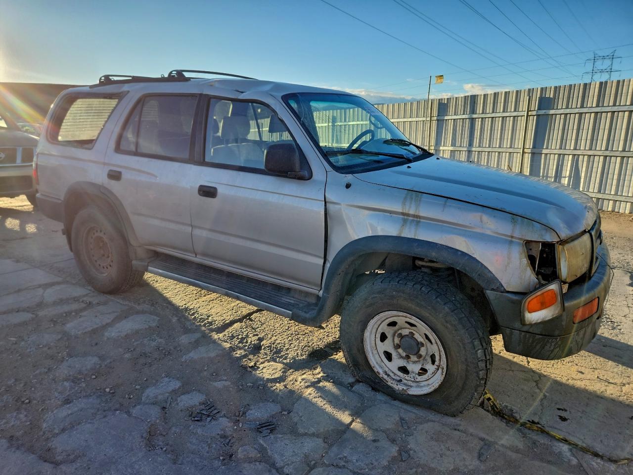 Toyota 4Runner Sr5 Image 10