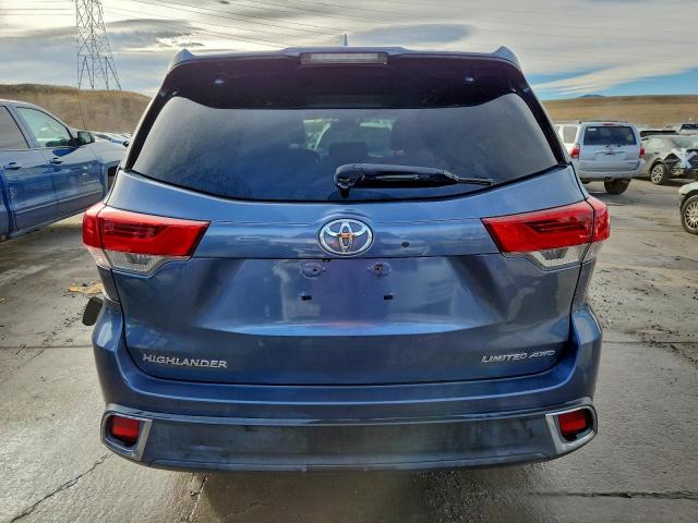 Toyota Highlander Limited Image 7