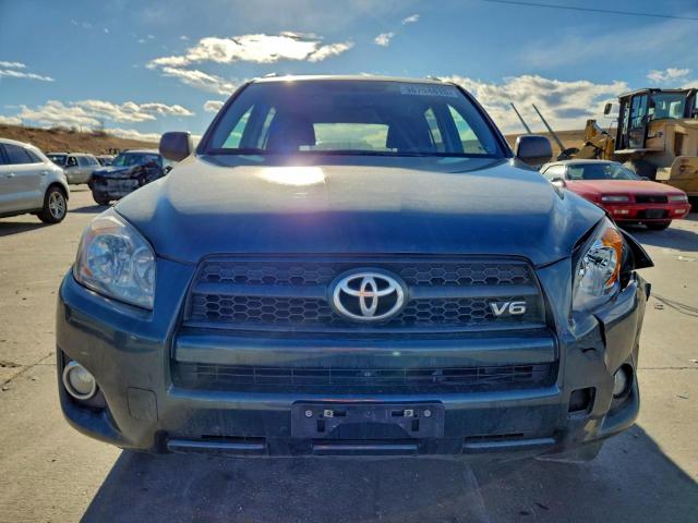 Toyota RAV4 Sport Image 9