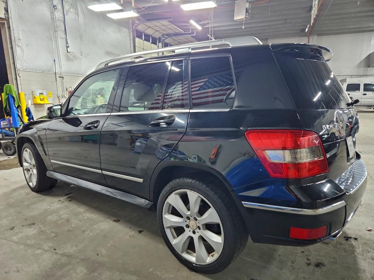 Mercedes-Benz GLK 350 4matic Image 12