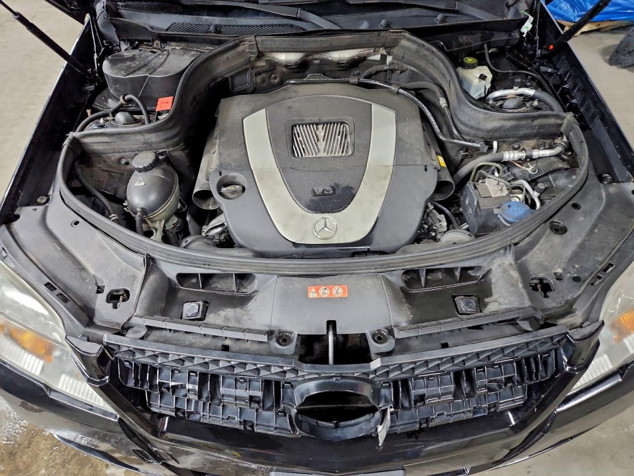 Mercedes-Benz GLK 350 4matic Image 8