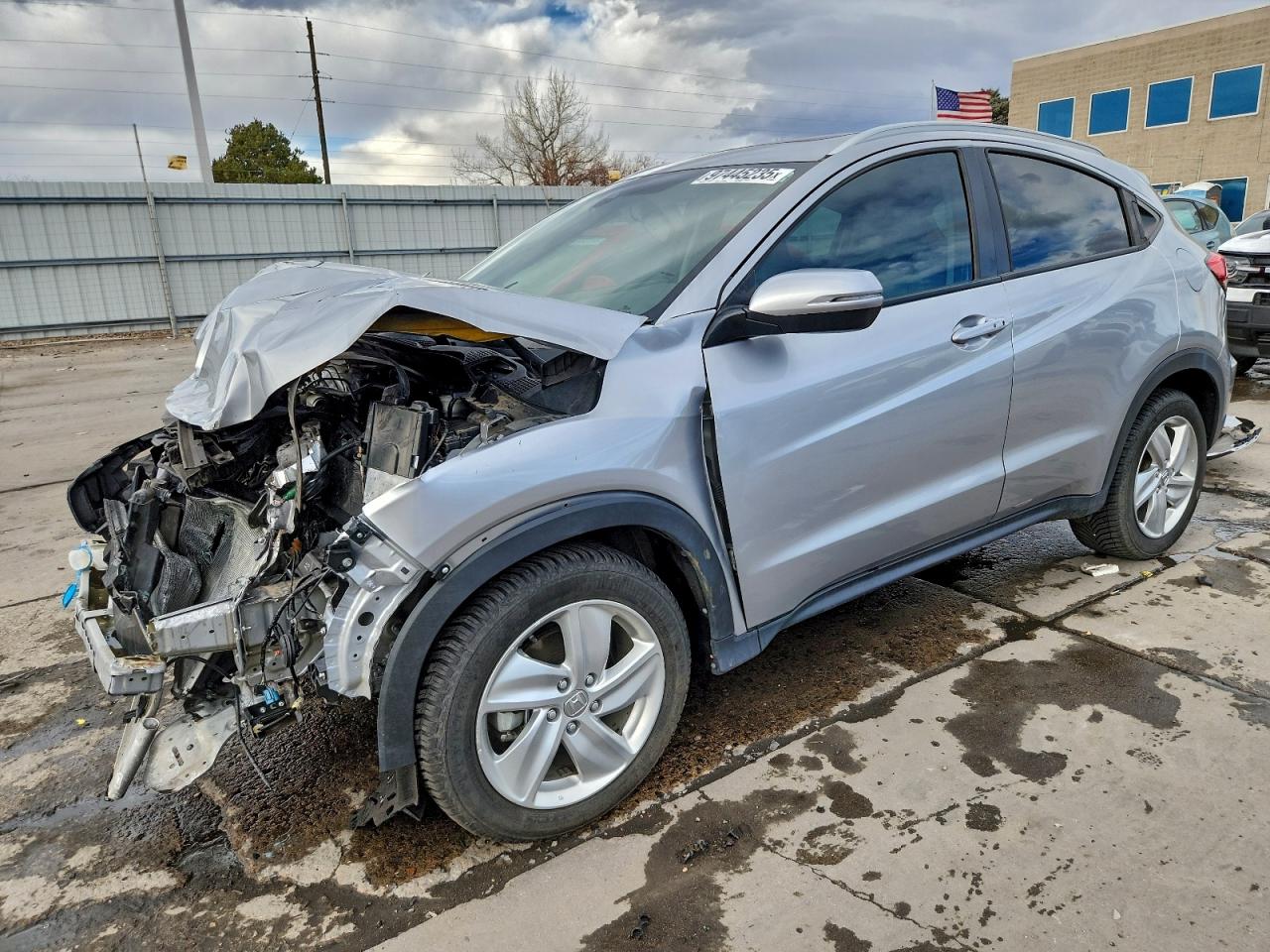 Honda HR-V Exl Image 1