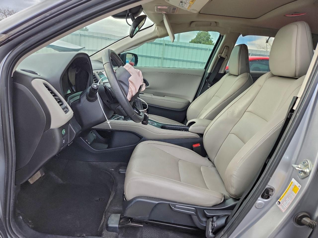 Honda HR-V Exl Image 4