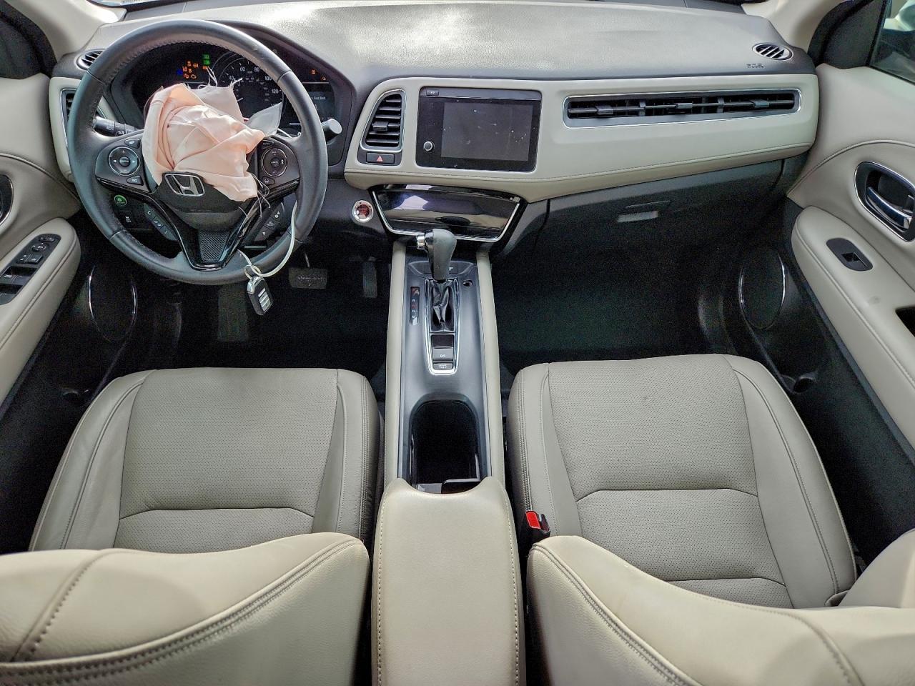 Honda HR-V Exl Image 3