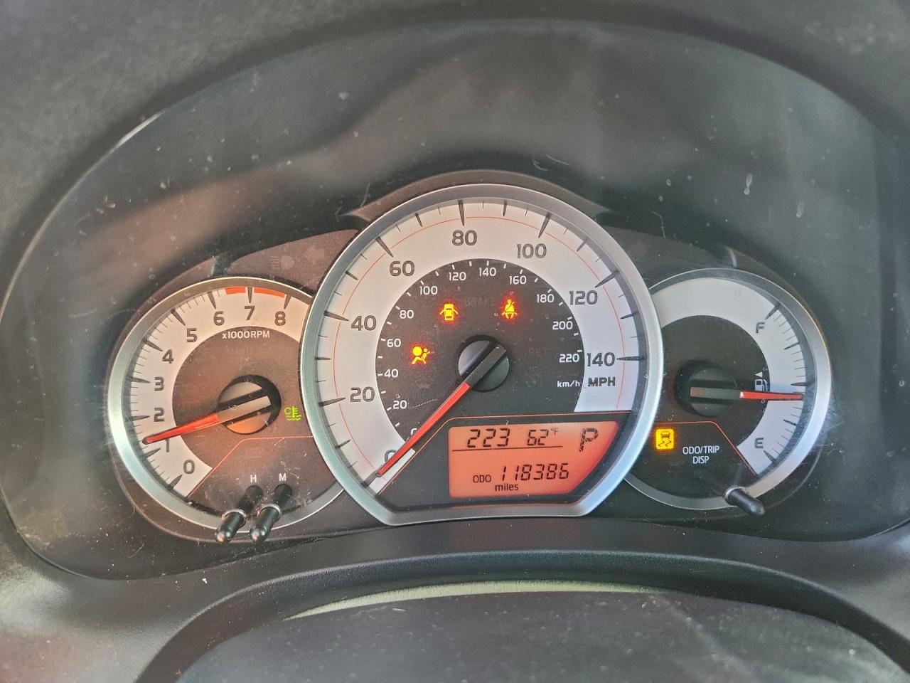 Toyota Yaris Image 11