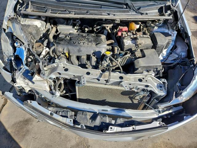 Toyota Yaris Image 10