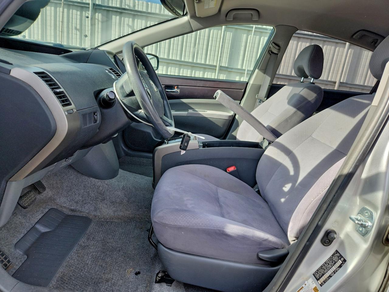 Toyota Prius Image 6