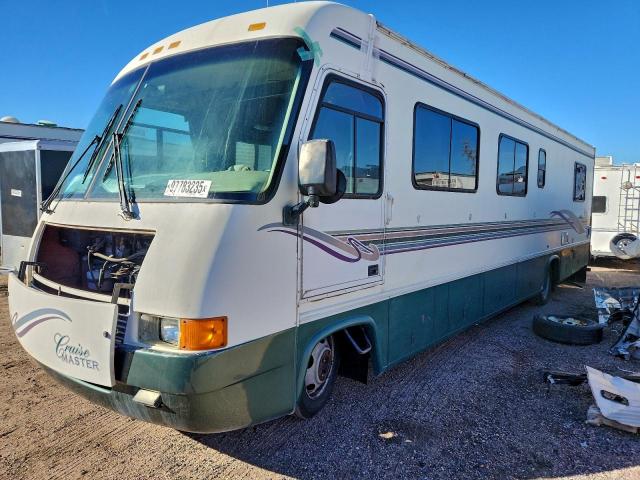 Chevrolet P30 Image 2