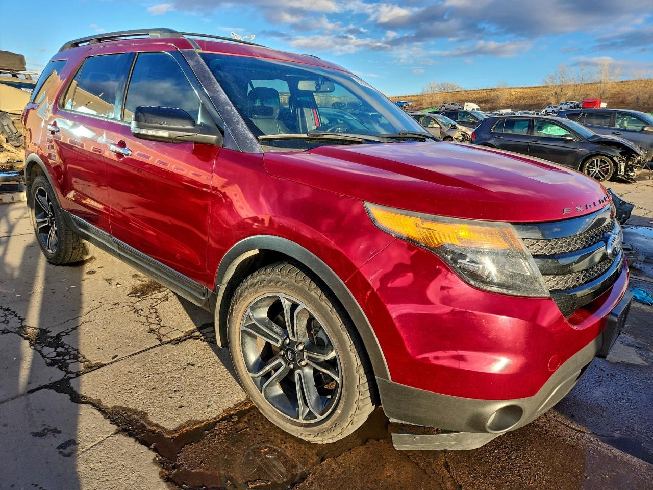 Ford Explorer Sport Image 2