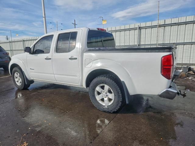 Nissan Frontier S Image 3