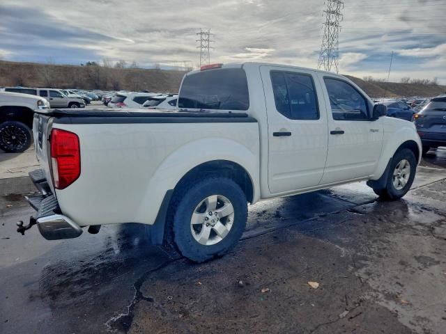 Nissan Frontier S Image 2