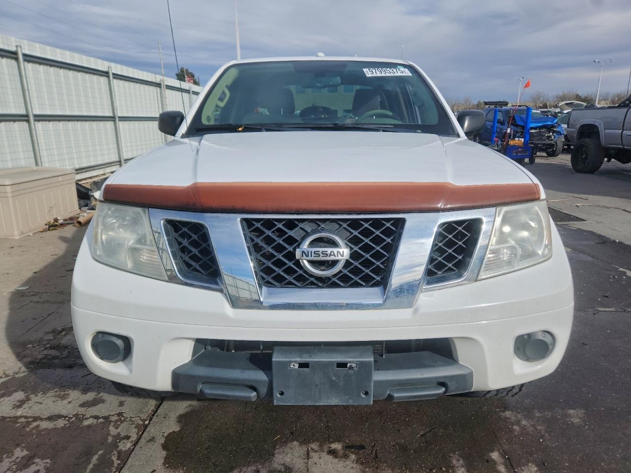 Nissan Frontier S Image 5