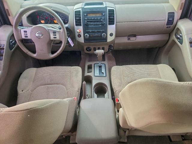 Nissan Frontier S Image 9