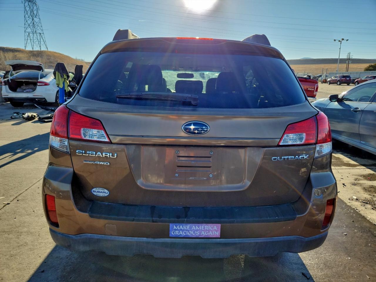 Subaru Outback 2.5i Premium Image 8