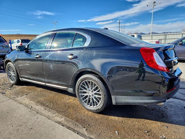 Lincoln MKS Image 10