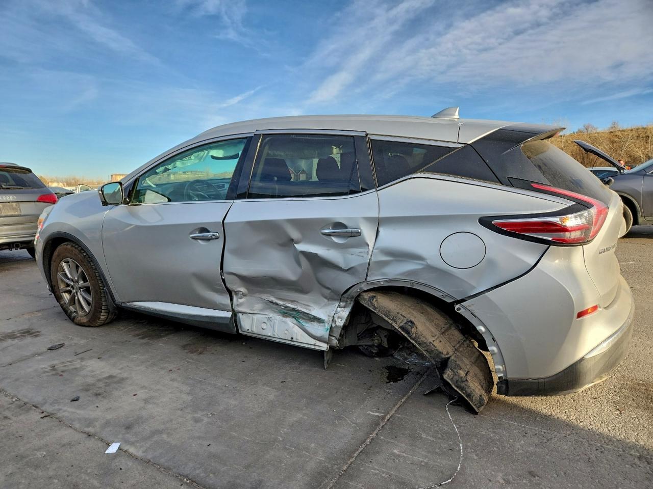 Nissan Murano S Image 3