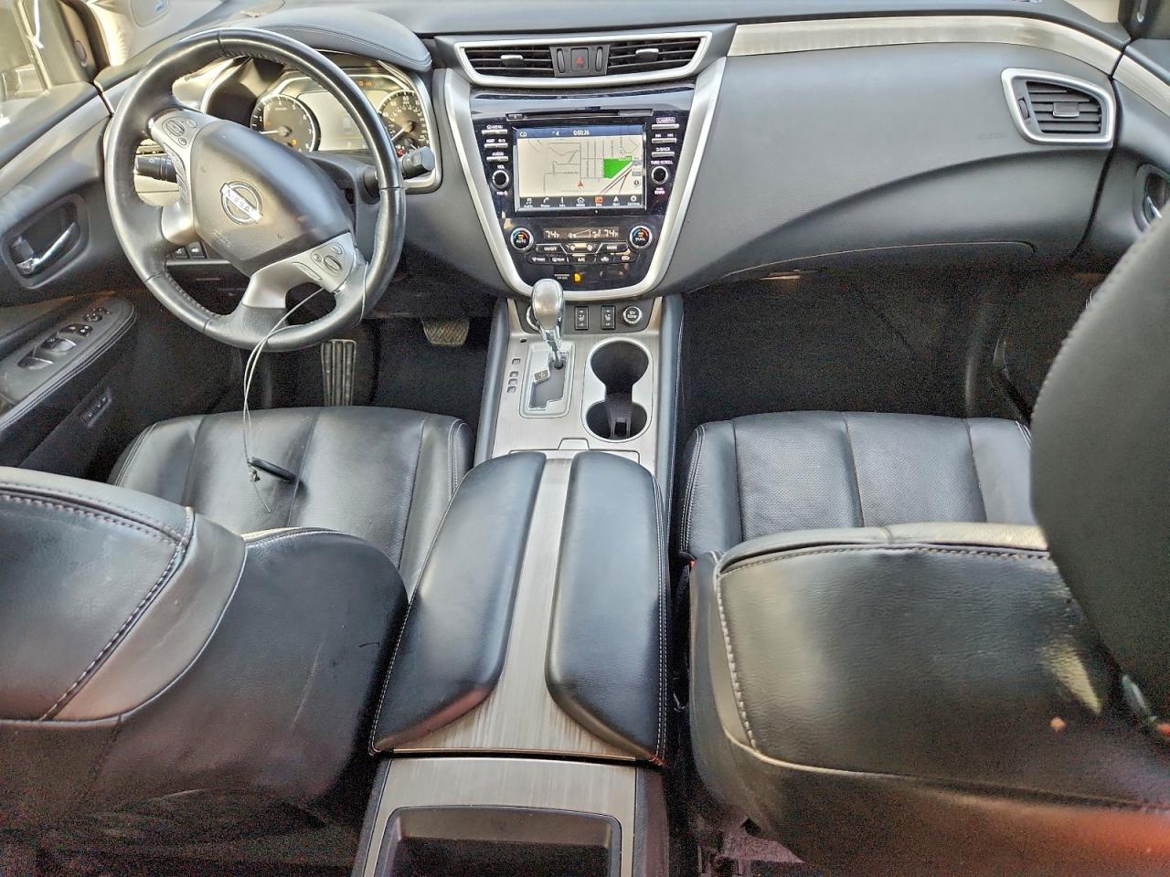 Nissan Murano S Image 6