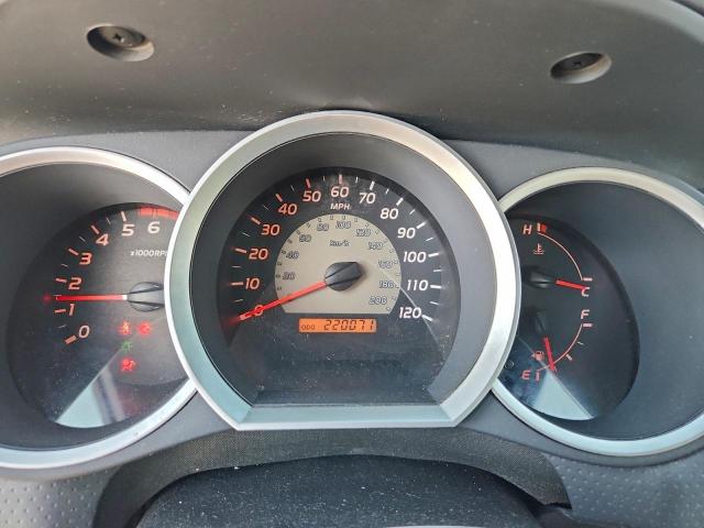 Toyota Tacoma Double Cab Image 5