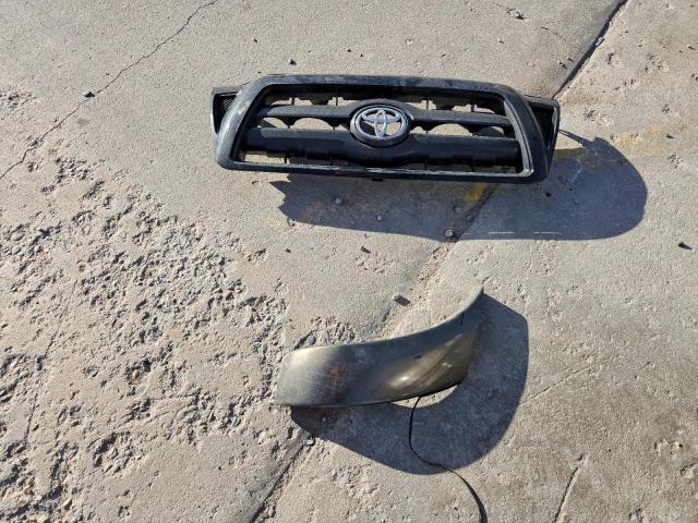 Toyota Tacoma Double Cab Image 9