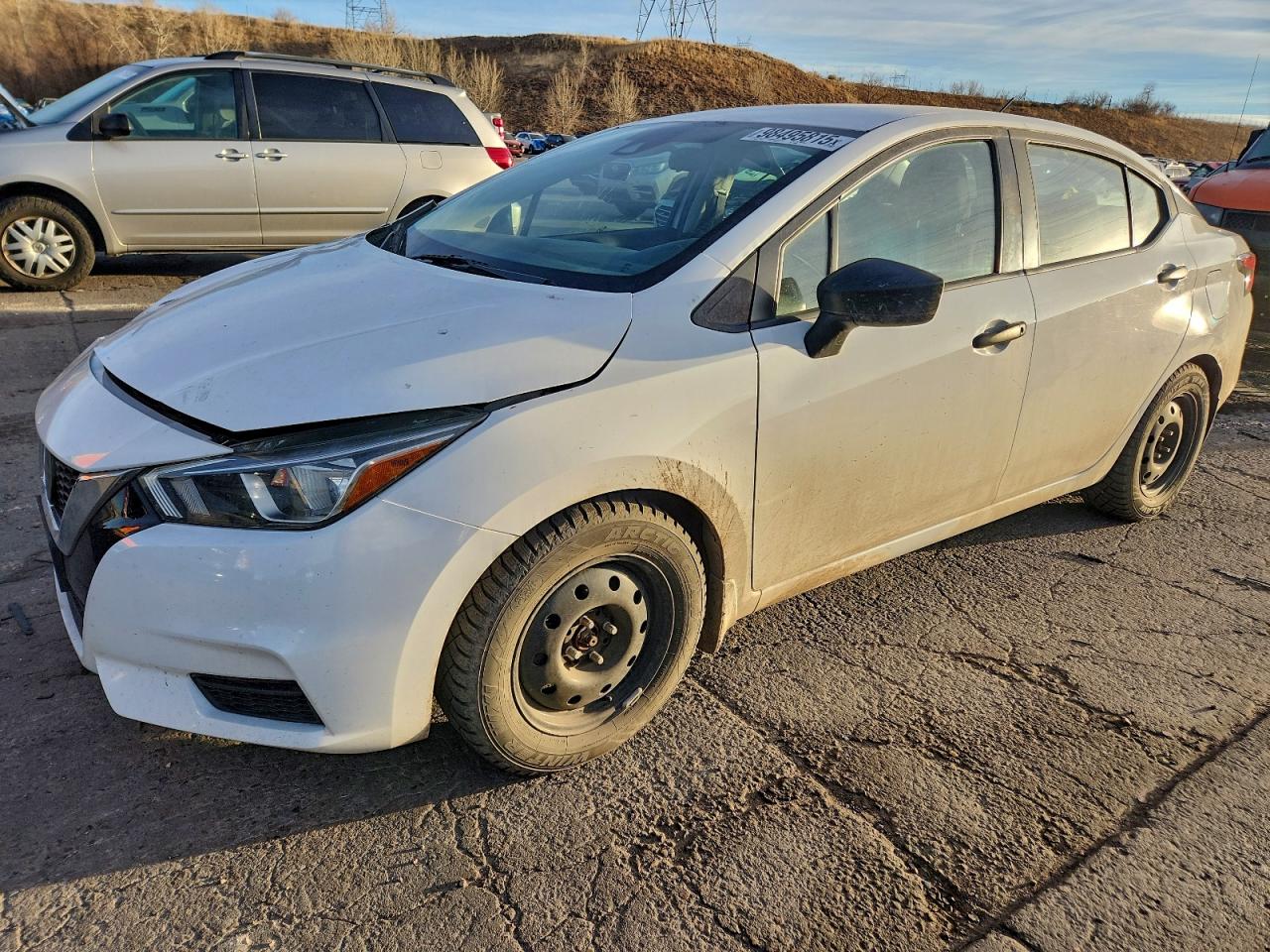 Nissan Versa S Image 1