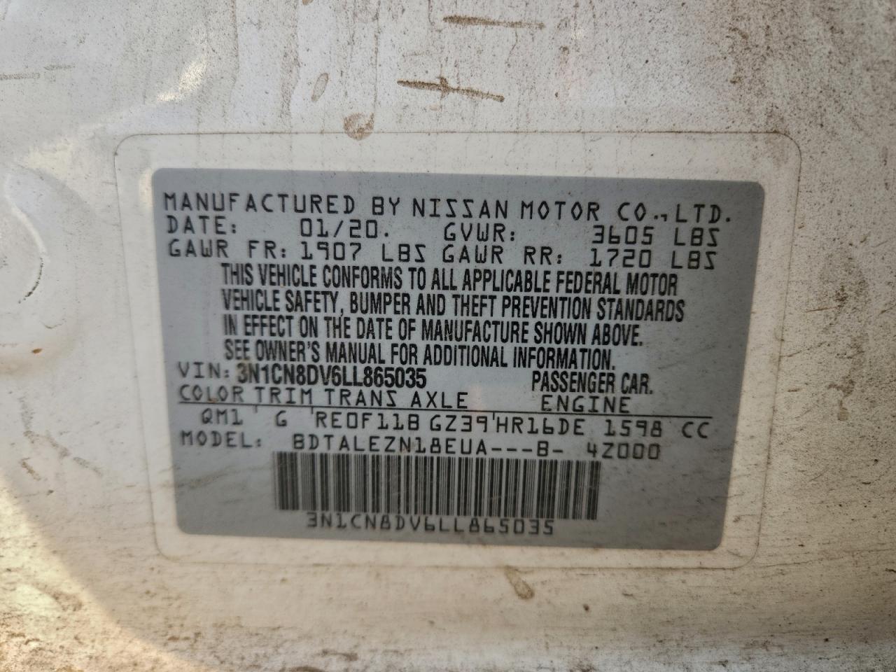 Nissan Versa S Image 11