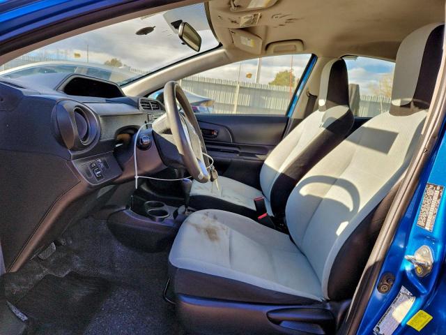 Toyota Prius Image 9