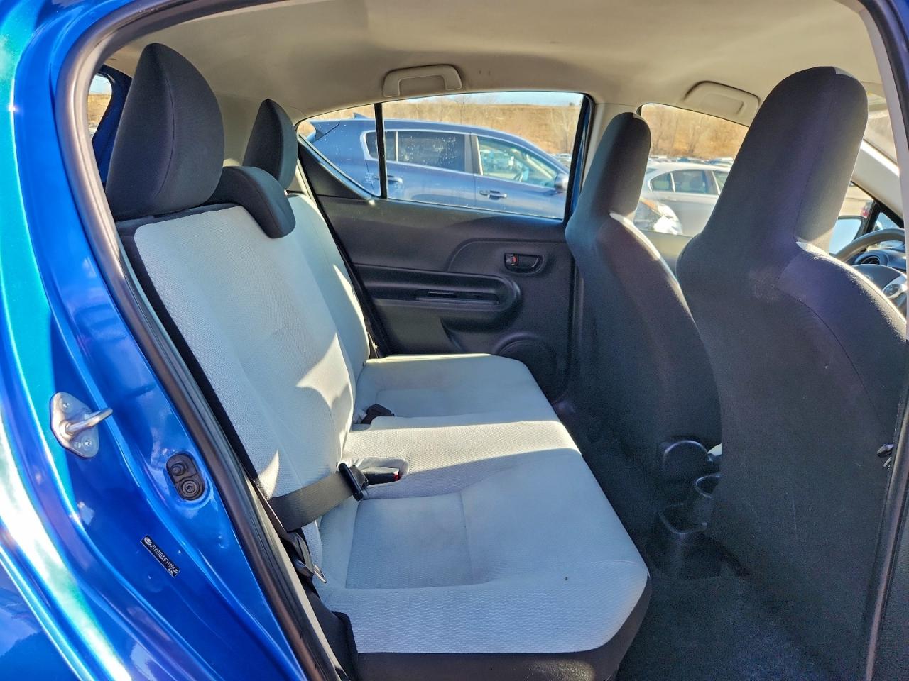 Toyota Prius Image 7