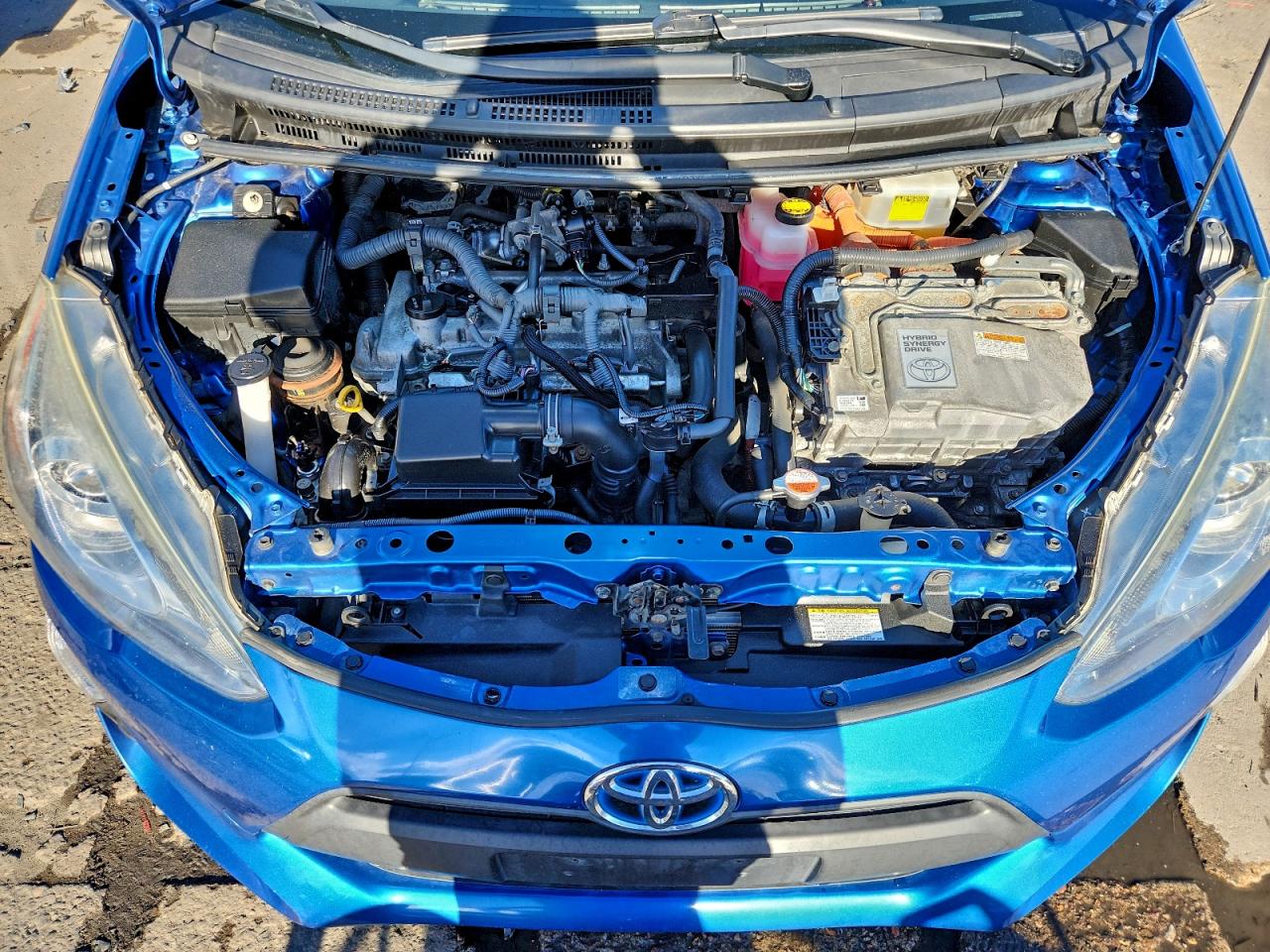 Toyota Prius Image 6