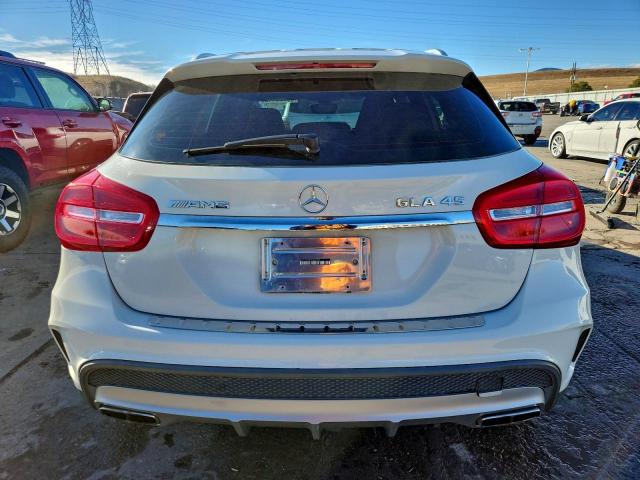 Mercedes-Benz GLA 45 Amg Image 10