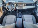 Toyota RAV4 Le Image 7