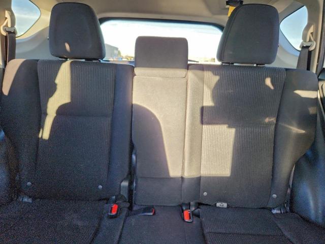 Toyota RAV4 Le Image 5