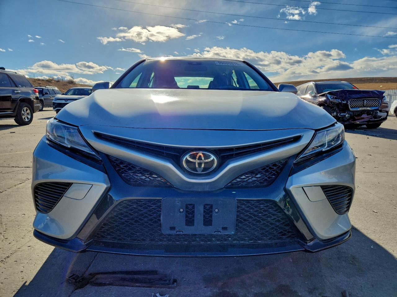 Toyota Camry Se Image 4