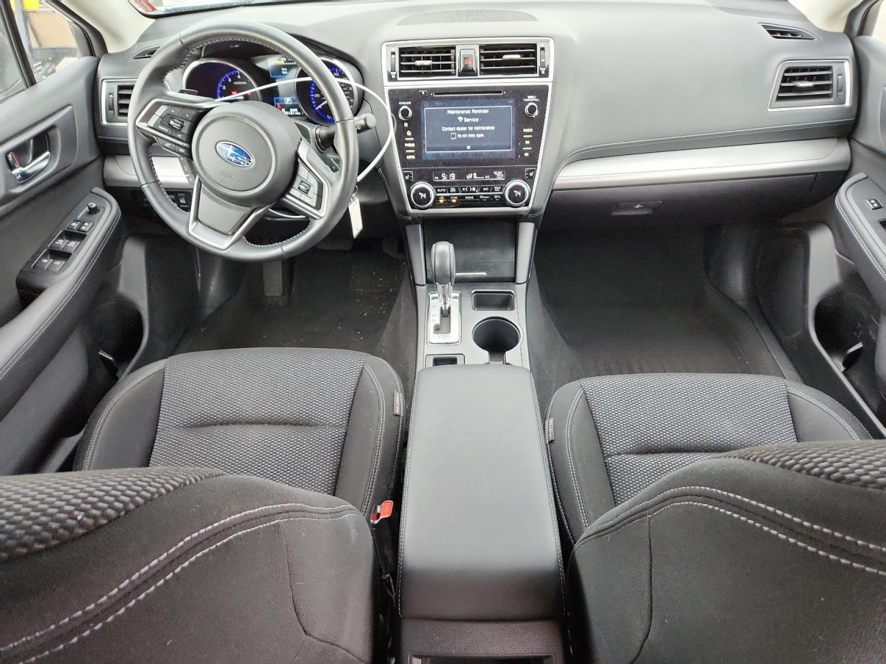 Subaru Outback 2.5i Premium Image 6