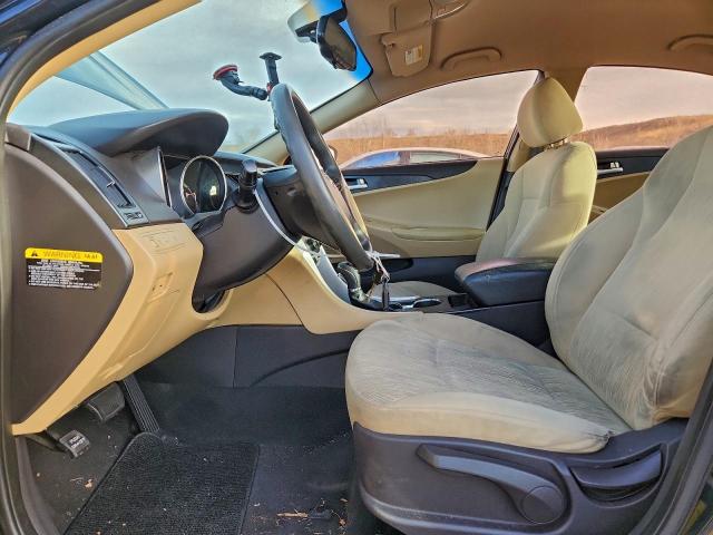 Hyundai SONATA Gls Image 12