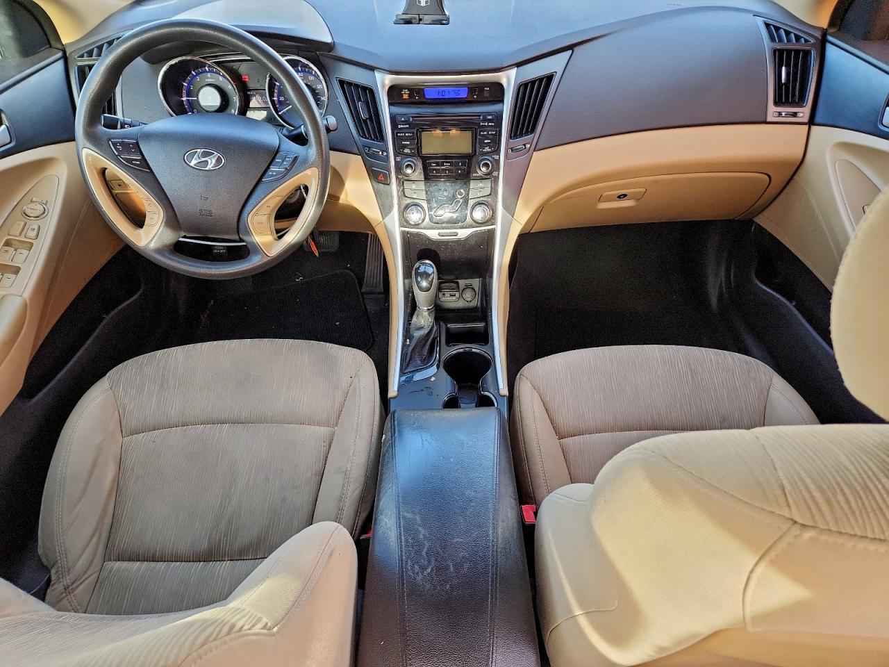 Hyundai SONATA Gls Image 11