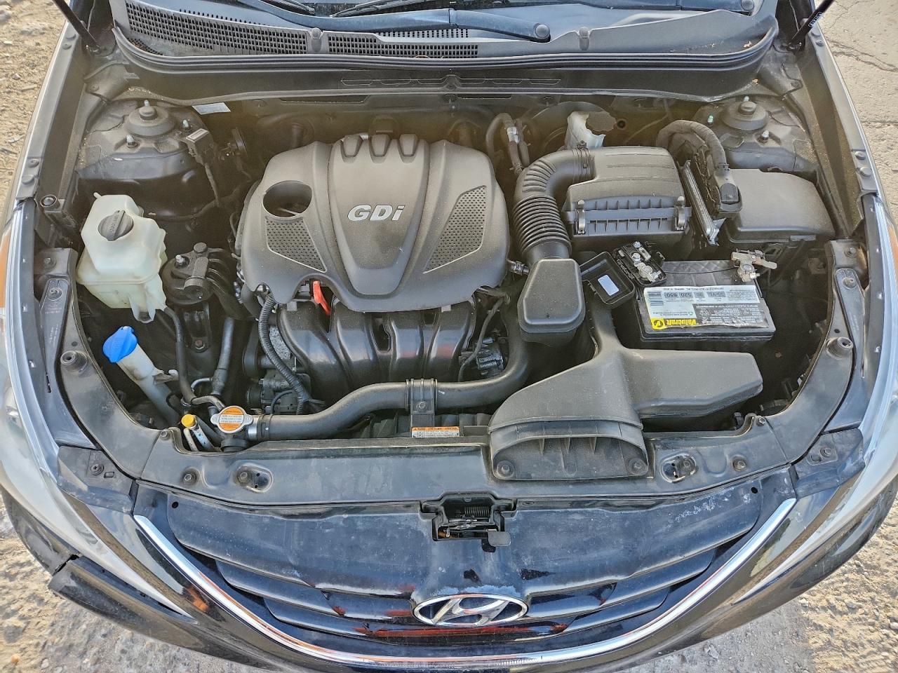 Hyundai SONATA Gls Image 10