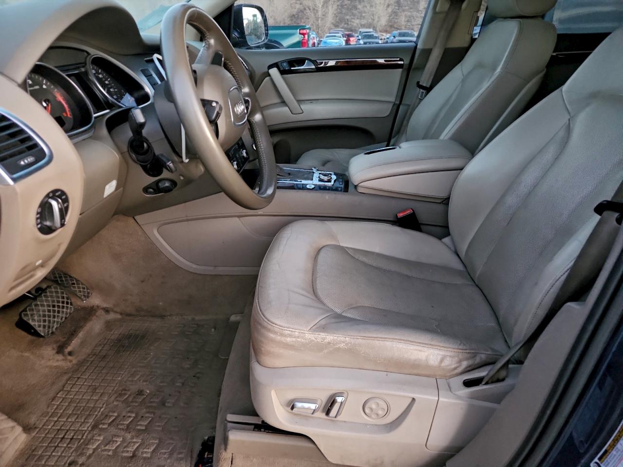 Audi Q7 Prestige Image 9