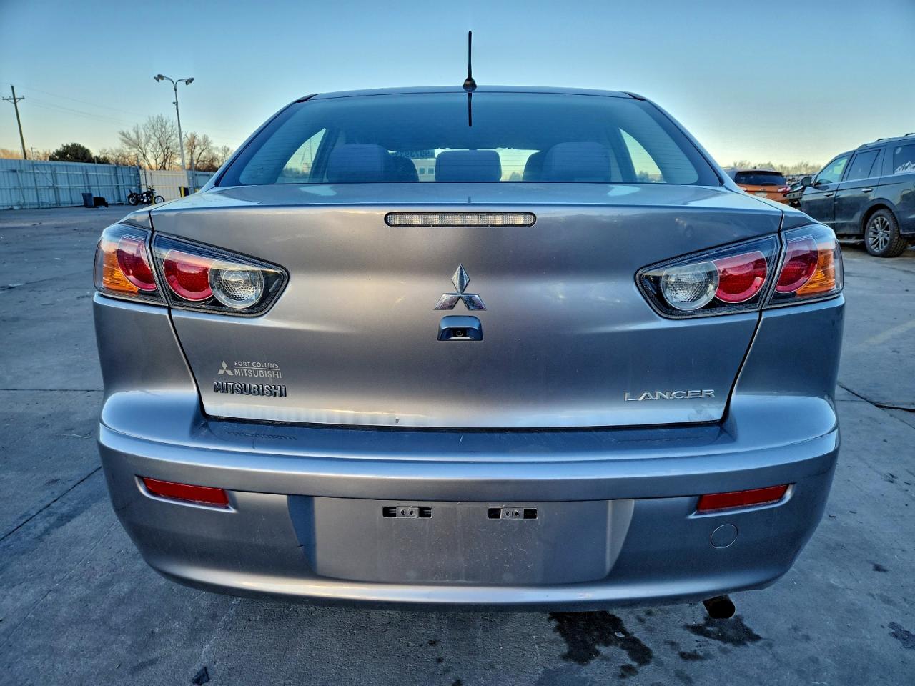 Mitsubishi Lancer Es Image 7