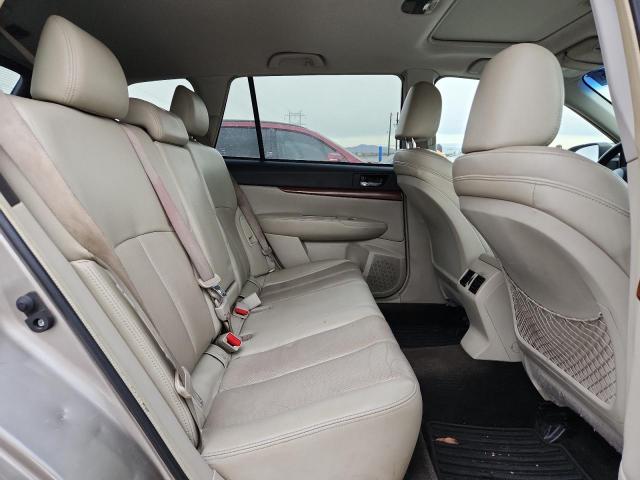 Subaru Outback 2.5i Limited Image 12
